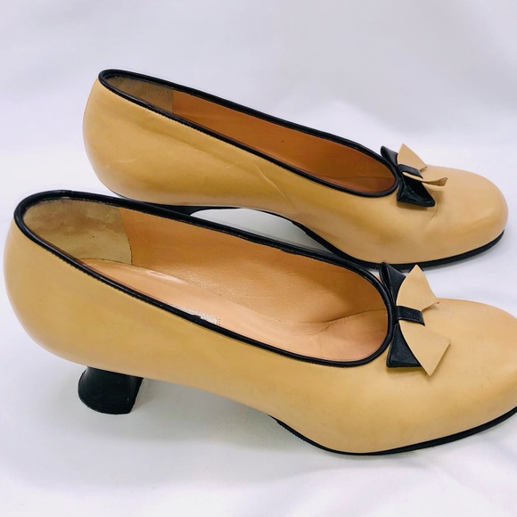 Rare Peter Fox tan vintage leather pumps with bow- Size 10 - Picture 4 of 8